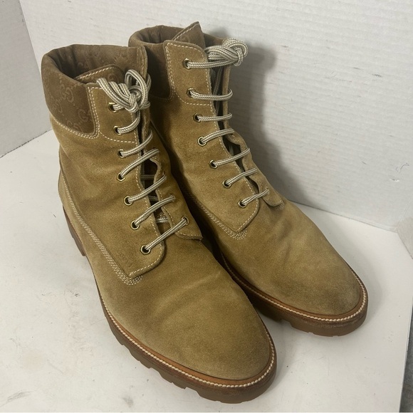 GUCCI Men’s Leather Suede Timberland Style Boots Logo Beige Lace Up 9.5D - Picture 1 of 13